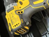 Аккумуляторная дрель-шуруповерт DEWALT DCD791D2, 18 В, 2000 об/мин, с 2 АКБ 2 Ач и ЗУ, в кейсе TSTAK(УЦЕНЕННЫЙ ТОВАР) (DCD791D2-QW/U1)