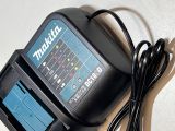 Зарядное устройство Makita DC18SD, 7.2-18 В, 2.6 А, (УЦЕНЕННЫЙ ТОВАР) (630881-4/U)