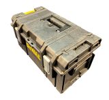 Ящик для инструмента DEWALT TOUGHSYSTEM DS300 (УЦЕНЕННЫЙ ТОВАР) (1-70-322/U)