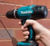 Аккумуляторная ударная дрель-шуруповерт Makita DHP453RAJ, 18 В, 1300 об/мин, 19500 уд/мин, с 2 АКБ 2 Ач и ЗУ, в кейсе