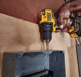Аккумуляторная дрель-шуруповерт DEWALT DCD708D1T, 18 В, 1650 об/мин, с АКБ 2 Ач и ЗУ, в кейсе TSTAK (DCD708D1T-QW)