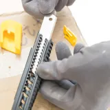 Нож SM 18 STANLEY 1-10-151, с 18-мм лезвием с отламывающимися сегментами 160 х 18мм