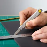 Нож INTERLOCK STANLEY 0-10-590, с выдвижным лезвием 122мм