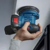 Аккумуляторная эксцентриковая шлифмашина Bosch GEX 185-LIм, 18 В, 125 мм, 10000 об/мин, с АКБ 4 Ач и ЗУ, в кейсе (0.601.3A5.021)