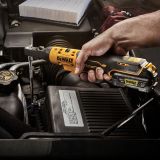 Аккумуляторный угловой гайковерт DEWALT DCF500L2G, с трещоткой, 12 В, 67 Нм, 450 об/мин, с 2 АКБ 3 Ач и ЗУ, в чехле (DCF500L2G-QW)