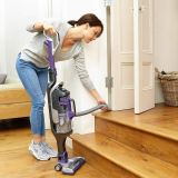 Вертикальный аккумуляторный пылесос BLACK+DECKER MULTIPOWER CUA625BHP 2-В-1 с системой сенсорного управления для владельцев домашних питомцев