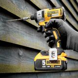 Набор DEWALT DCK422P3, 18 В: дрель DCD796 + шуруповерт DCF887 + УШМ DCG405 + перфоратор DCH273, с 3 АКБ 5 Ач и ЗУ, в 2 кейсах