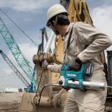 Аккумуляторный шприц для смазки Makita DGP180Z, 690 бар, 290 мл/мин, без АКБ и ЗУ