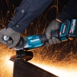 Аккумуляторная угловая шлифмашина Makita GA013GU201, 40 В, 125 мм, 8500 об/мин, с 2 АКБ 4 Ач и ЗУ, в кейсе MakPac