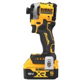 Аккумуляторный шуруповерт DEWALT DCF850P2T, 18 В, 206 Нм, 3800 уд/мин, с 2 АКБ 5 Ач и ЗУ, в кейсе TSTAK (DCF850P2DWST1-70703)