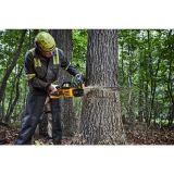 Аккумуляторный набор садовой техники DEWALT, 54 В: цепная пила DCMCS575 + газонокосилка DCMWSP550, с АКБ 3 Ач и ЗУ