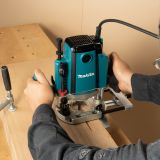 Фрезер Makita RP1803FX02, 1650 Вт, 22000 об/мин, 70 мм