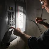 Аккумуляторный фонарь Milwaukee, 250 люмен, 4933478705