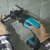 Аккумуляторный перфоратор Makita DHR165RME, 18 В, 1.3 Дж, 5300 уд/мин, с 2 АКБ 2 Ач и ЗУ, в кейсе