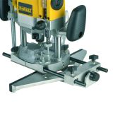 Фрезер двуручный DEWALT DW625E 2000Вт