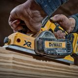 Аккумуляторный рубанок DEWALT DCP580NT, 18 В, 15000 об/мин, 82 мм, без АКБ и ЗУ, в кейсе TSTAK (DCP580NT-XJ)