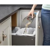 Аккумуляторный ручной пылесос BLACK+DECKER NVC215WA, 7.2 В