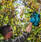 Аккумуляторная цепная пила Makita DUC204RF, 18 В, 20 см, 24 м/с, с АКБ 3 Ач и ЗУ