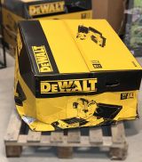 Пила дисковая DEWALT D24000, 1600 Вт, 250 мм, 4200 об/мин, (УЦЕНЕННЫЙ ТОВАР) (D24000-QS/U1)