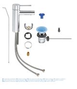 Смеситель для раковины GROHE Essence с донным клапаном, S-size, хром (32898001)