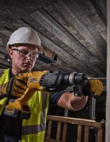 Аккумуляторный перфоратор DEWALT, 18 В, 2 Дж, 1550 об/мин, 5550 уд/мин, без АКБ и ЗУ, DCH033N