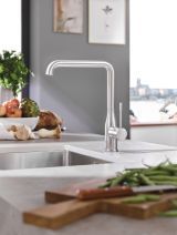 Смеситель для кухни GROHE Essence с поворотным изливом, суперсталь (30269DC0)
