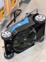 Аккумуляторная газонокосилка Makita DLM382Z, 18 В, 3700 об/мин, 40 л, без АКБ и ЗУ (УЦЕНЕННЫЙ ТОВАР) (DLM382Z/BU)