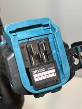 Аккумуляторная дрель-шуруповерт Makita DF333DWYE, 12 В, 1700 об/мин, с 2 АКБ 1.5 Ач и ЗУ, в кейсе (УЦЕНЕННЫЙ ТОВАР) (DF333DWYE/U)