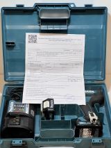 Аккумуляторная дрель-шуруповерт Makita DF333DWAE, 12 В, 1700 об/мин, с 2 АКБ 2 Ач и ЗУ, в кейсе (УЦЕНЕННЫЙ ТОВАР) (DF333DWAE/BU)