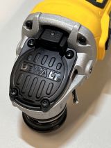 Угловая шлифмашина DEWALT DCG405N, 18 В, 125 мм, 9000 об/мин, без АКБ и ЗУ (УЦЕНЕННЫЙ ТОВАР) (DCG405N-XJ/U3)