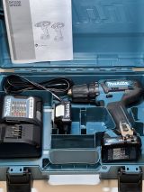 Аккумуляторная дрель-шуруповерт Makita DF333DWAE, 12 В, 1700 об/мин, с 2 АКБ 2 Ач и ЗУ, в кейсе (УЦЕНЕННЫЙ ТОВАР) (DF333DWAE/U1)