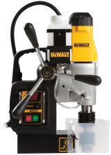 Сверлильный станок на магнитной подошве DEWALT DWE1622K, 1200 Вт, 450 об/мин, в кейсе (DWE1622K-QS)