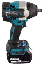 Аккумуляторный ударный гайковерт Makita DTW700RF1J, 18 В, 700 Нм, 2705 уд/мин, с АКБ 3 Ач и ЗУ, в кейсе