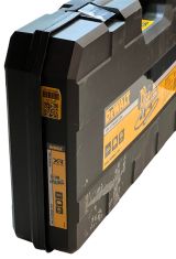 Аккумуляторный смазочный пистолет DEWALT DCGG571NK, 18 В, без АКБ и ЗУ, в кейсе (DCGG571NK-XJ/U), уцененный товар