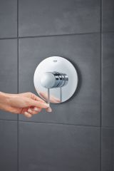 Внешняя часть смесителя для душа GROHE Essence, хром (24057001)