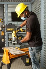 Ударная дрель DEWALT DWD524KS, 1100 Вт, 3500 об/мин, 56000 уд/мин, в кейсе (DWD524KS-QS)