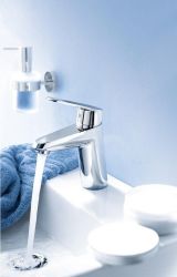 Смеситель для раковины GROHE Eurodisc Cosmopolitan, S-size, хром (2338220E)